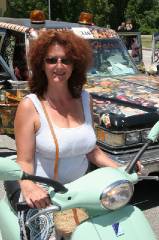 v2006_ArtCar_3_Parade 263 